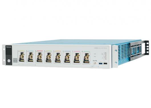 5 Series Mixed Signal Oscilloscope Low Profile Angle View
